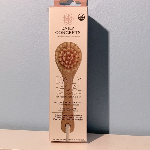Other - NWT Daily concepts daily facial dry brush